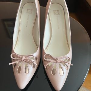 Anne Klein pink leather heels